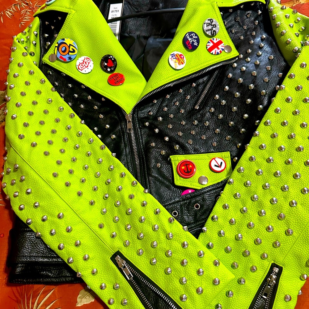 New Never worn